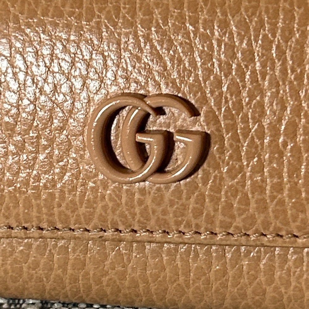 371. Gucci GG Marmont Leather Key Case - Picture 2 of 8